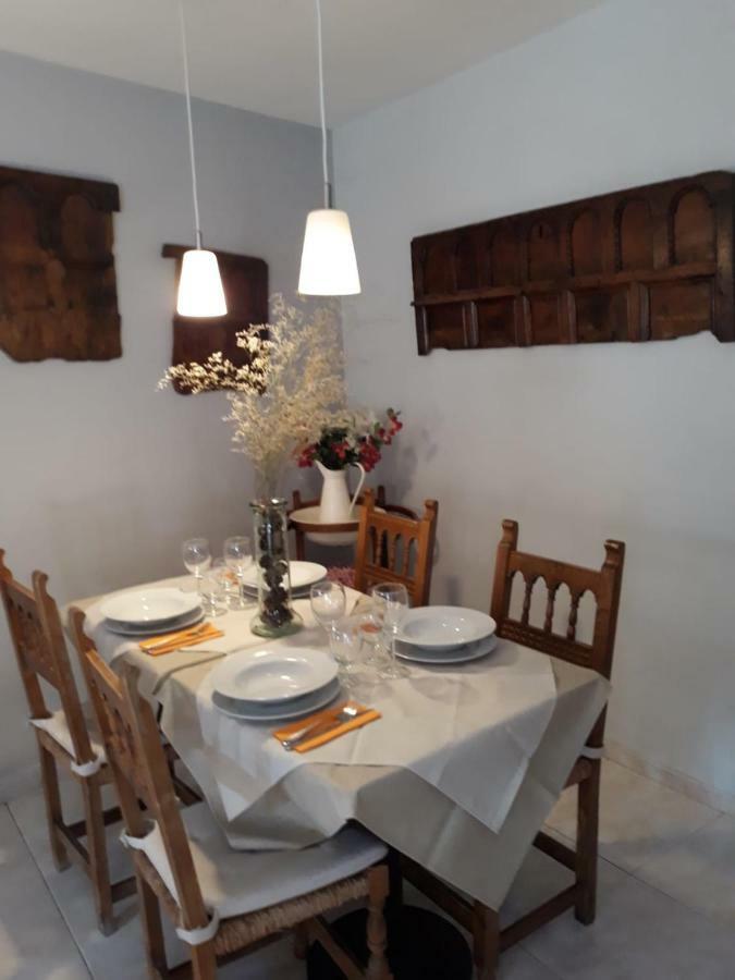 Casa Sastre Pensionat Espuy Eksteriør billede